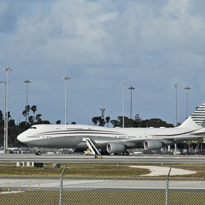 Air Force says Qatar jet retrofit will cost less than 0M