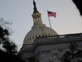Civilian intel analysts get relocation tax break long given to troops
