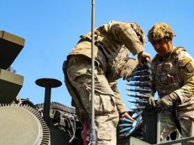 The Army wants an artillery system that can run offense and defense