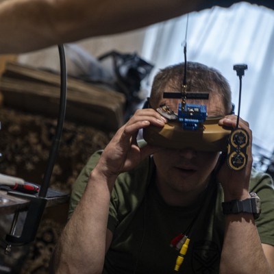 The Pentagon will host a ‘Top Gun’ school for Ukraine-style attack drones