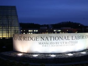 Oak Ridge is using diamonds to marry quantum, classical computers