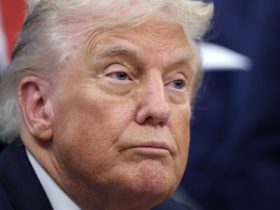 As government spirals toward a shutdown, Trump promises mass layoffs