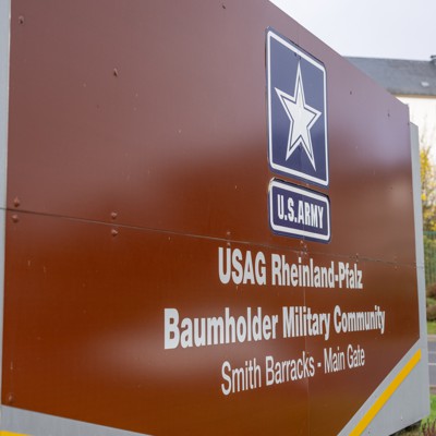 Defense civilians, other feds abroad fret about making rent during shutdown Defense civilians, other feds abroad fret about making rent during shutdown