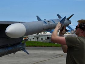 Air Force wants a 0,000 counter-air missile, despite cheaper options