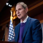 Sen. Wyden to block confirmation for NSA director, citing lack of experience