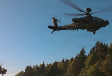 Army probes Apache transmission problem as service rushes to ditch older helicopters