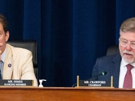 Spies are targeting US AI labs, experts warn Congress
