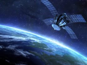 Officials hedge SpaceX aircraft-tracking satellite bet with three smaller company contracts
